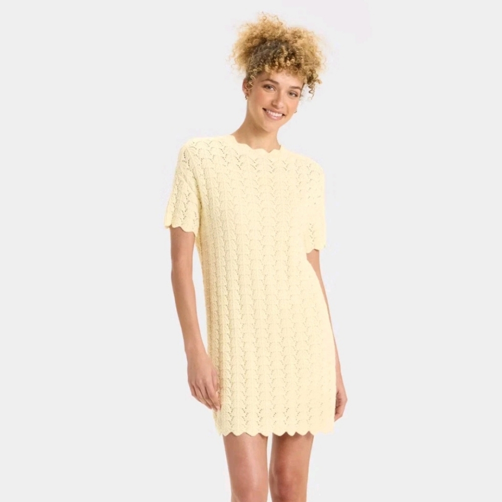 Women’s Cream Crochet Style Short Sleeve Mini Dress